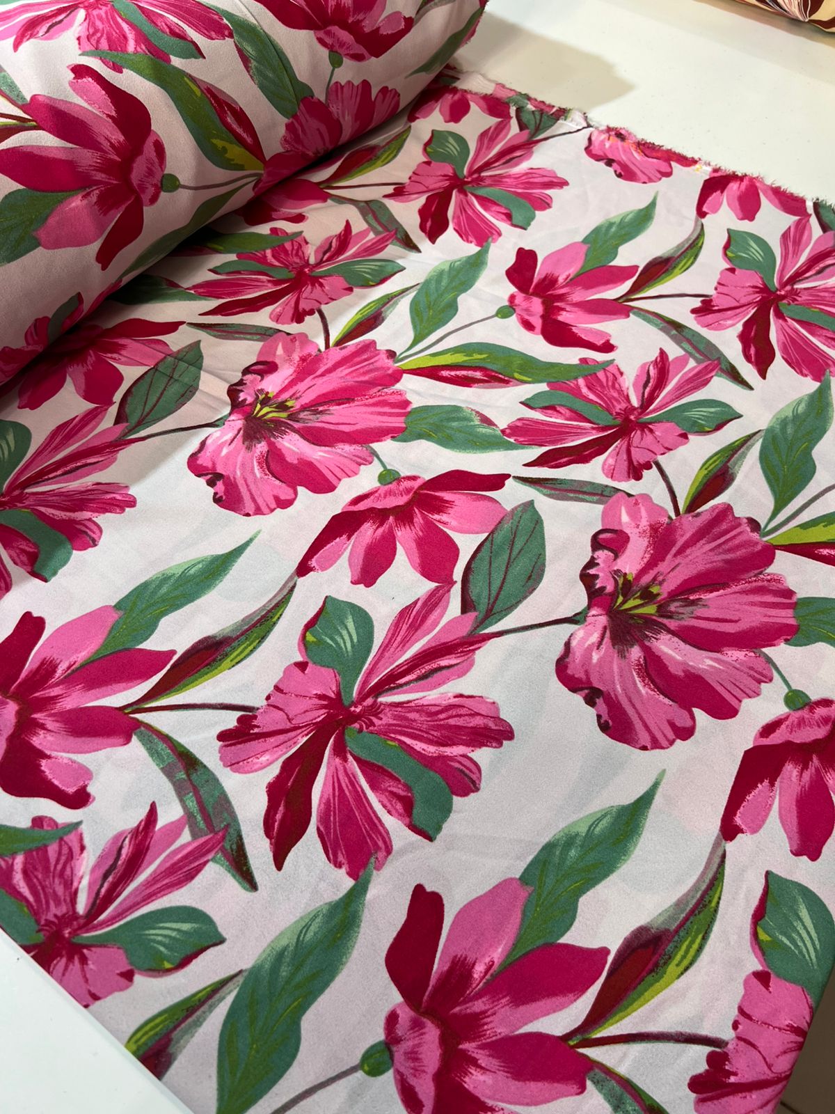 Tecido Crepe Duna Estampado  1,46 lagura