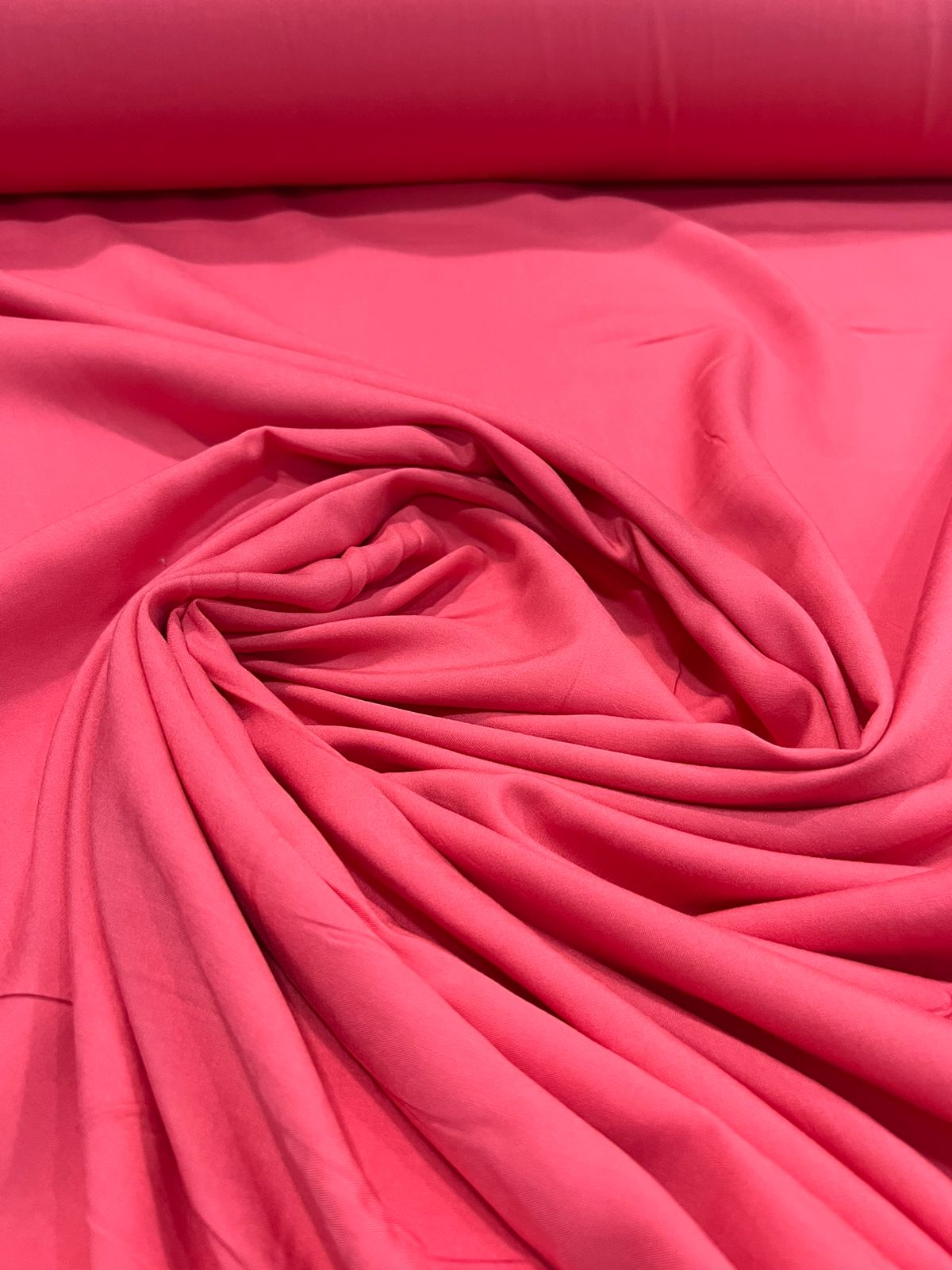 Tecido Viscose lisa 1,46m largura