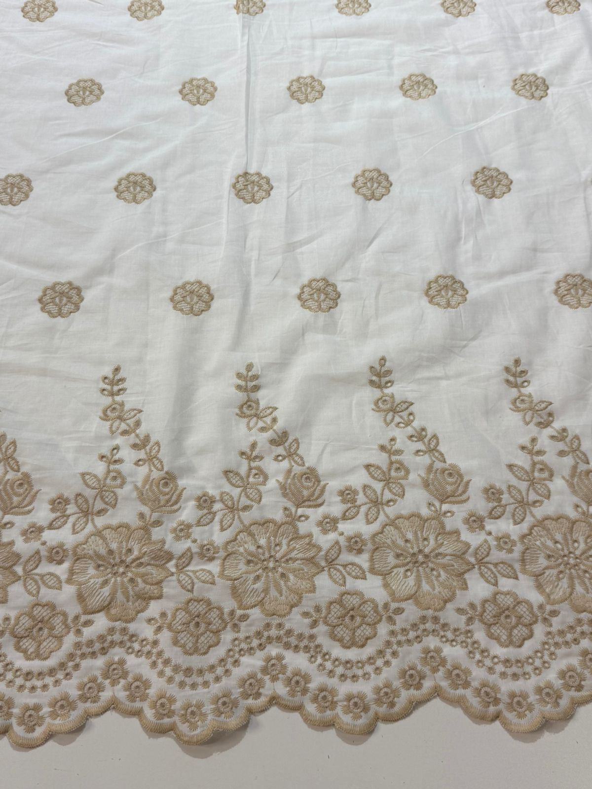 Tecido Laise Richilieu Barrada premium 100% algodão 1,30m largura