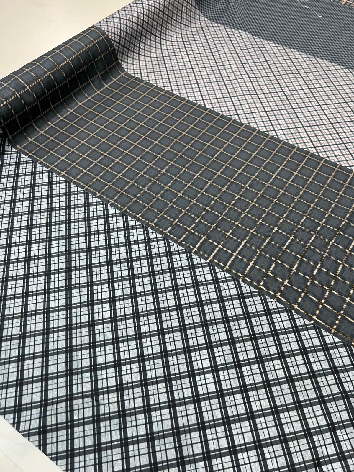 Tecido Tricoline  Estampas Digitais 100% Algodão 50cm x 1,50