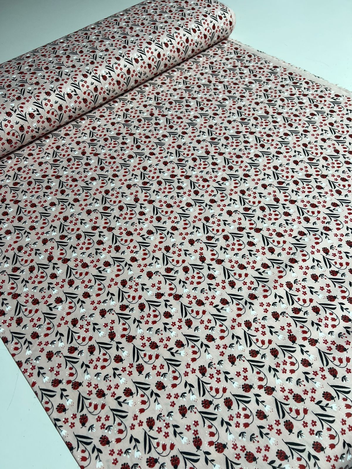 Tecido Tricoline 100% Algodão Estampado 50cmx 1,50m Patchwork Costura Artesanato Alta Qualidade