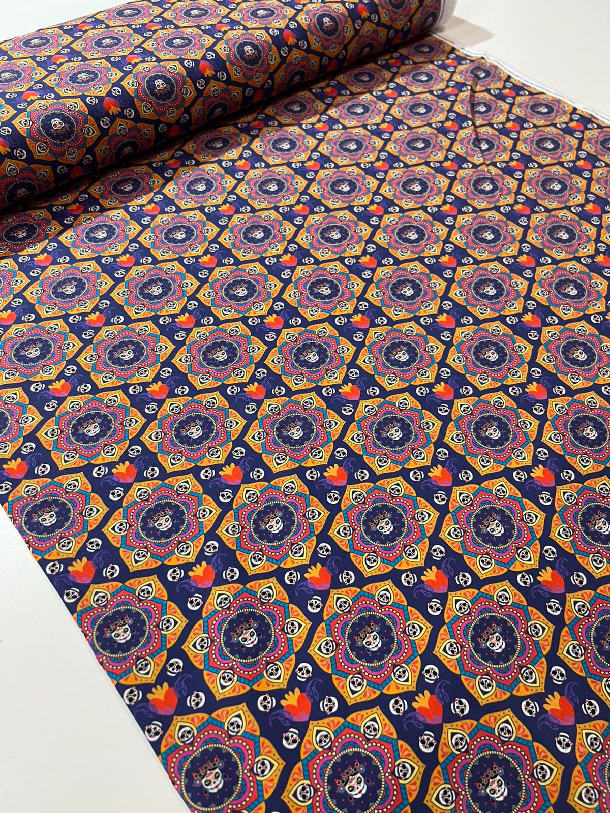 Tecido Tricoline  Estampas Digitais 100% Algodão 50cm x 1,50