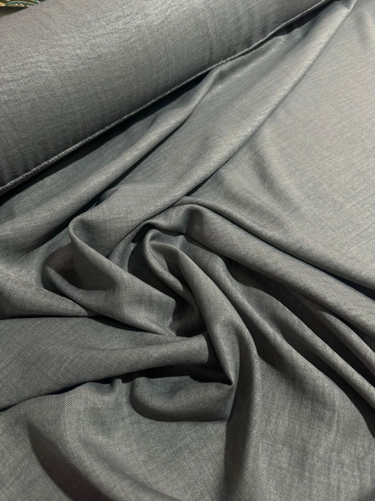 Tecido Crepe Duna twill Air Flow 1,50m largura