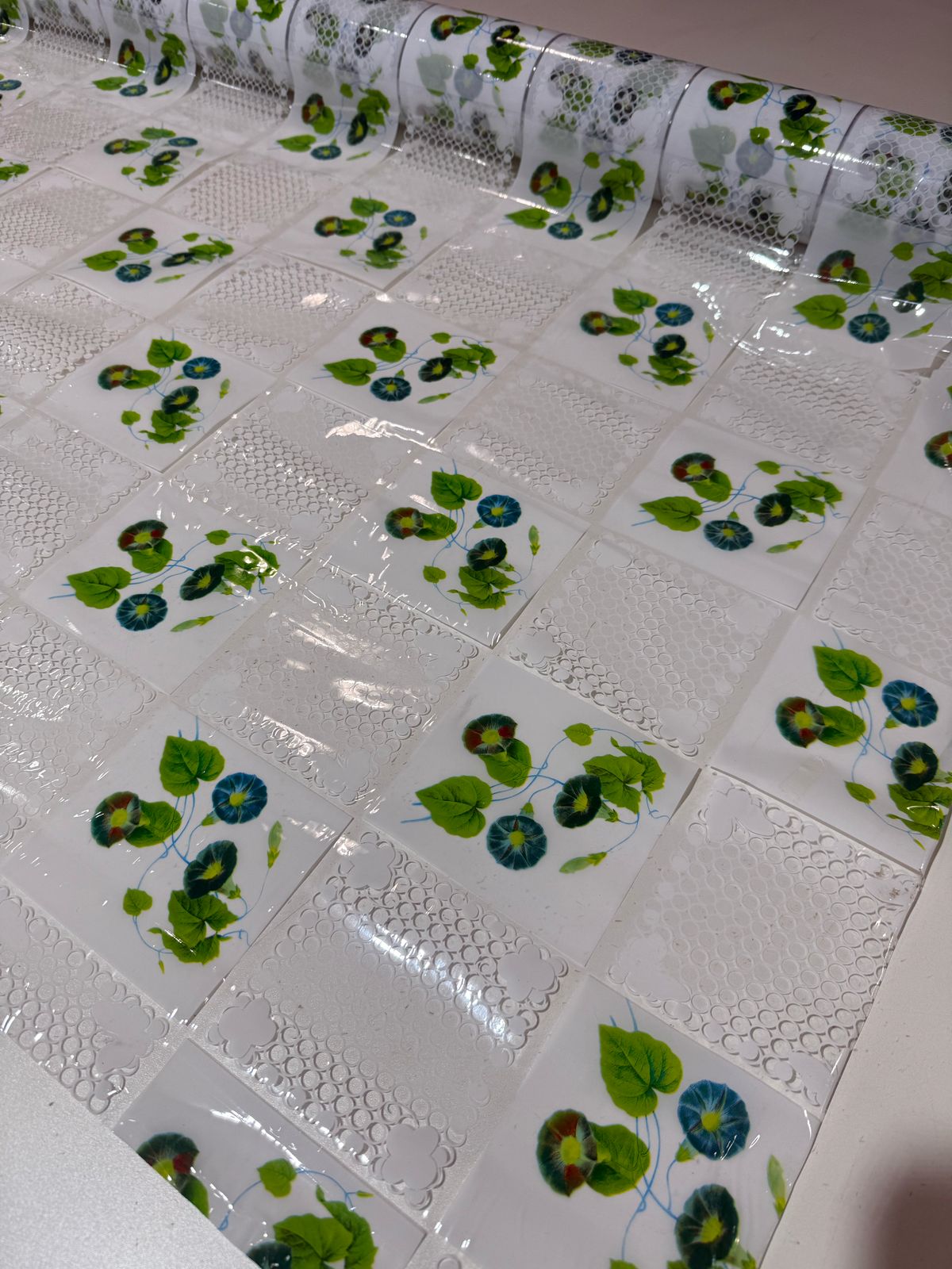 Toalha de Mesa Plástica Cristal 1m largura