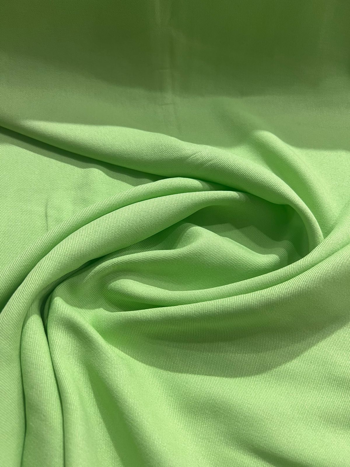 Tecido Viscose Sarjada Twill Premium 1,40m largura