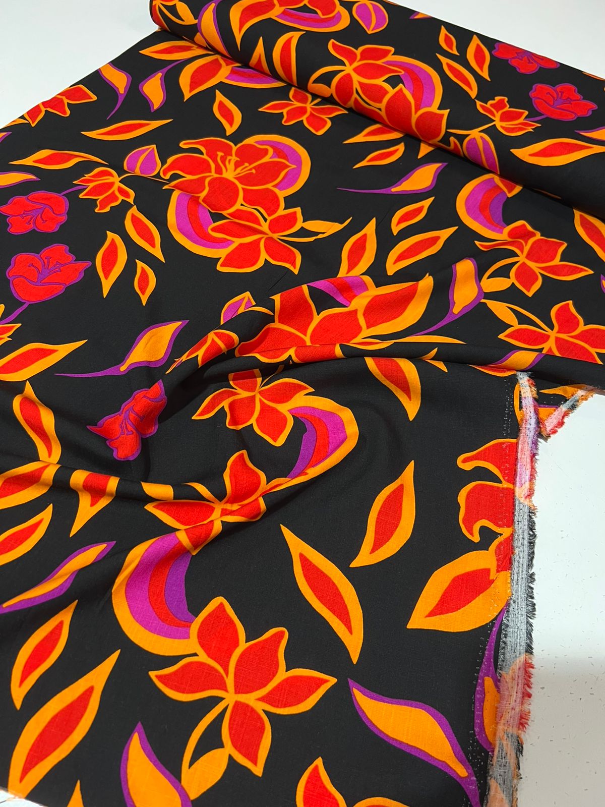 Tecido Viscolinho Estampado 100% Viscose 1,45m largura