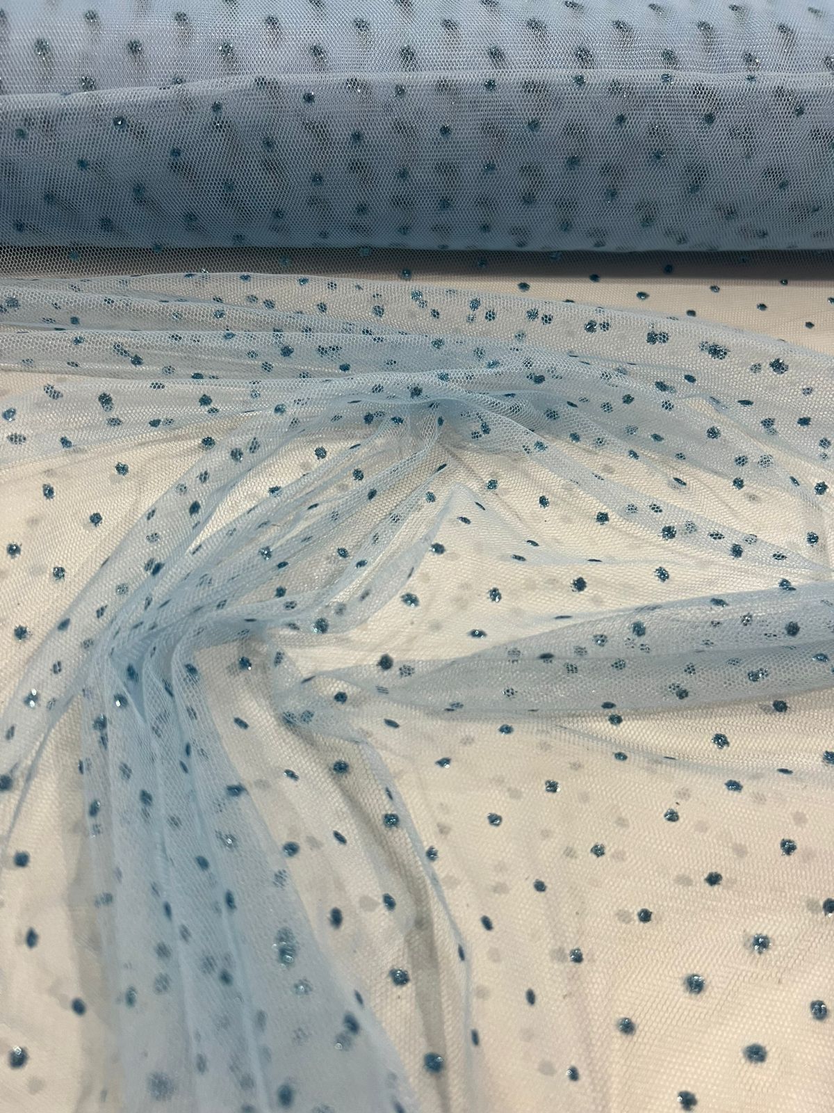 Tecido Tule Pingos D'água Tule com brilho Strass 1,40m largura