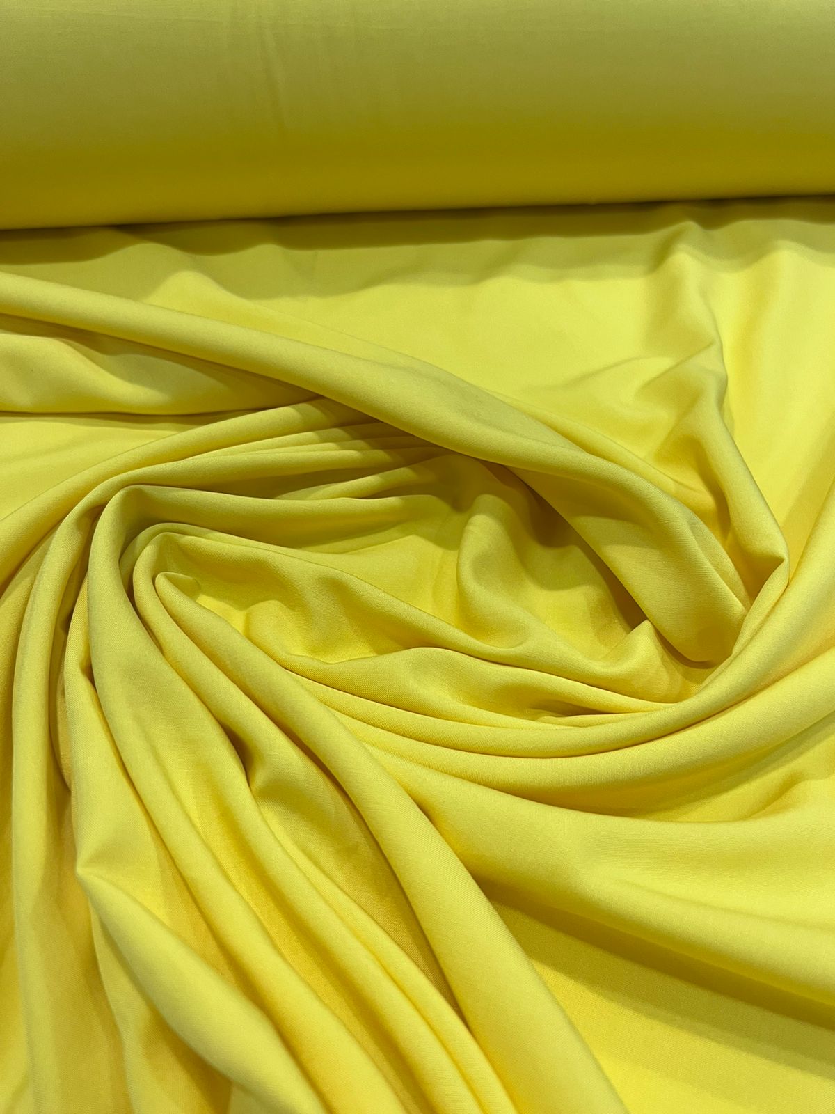 Tecido Viscose lisa 1,46m largura