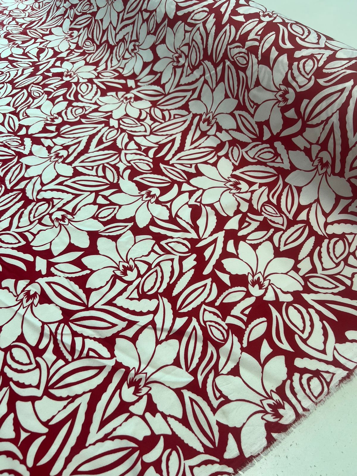 Tecido Crepe Duna Estampado Twill  / Air Flow l Liso Twill  1,5m largura