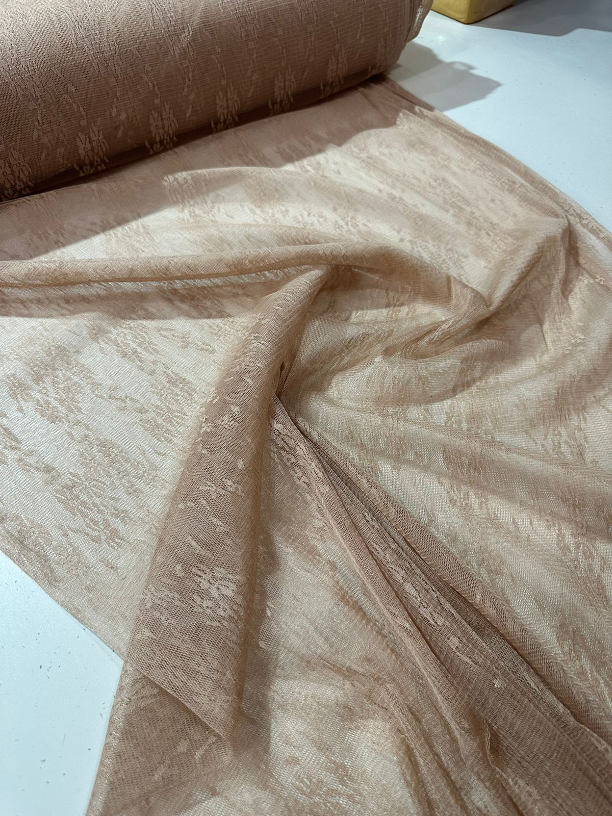 Tecido Tule rendado Jacquard 1,50m largura