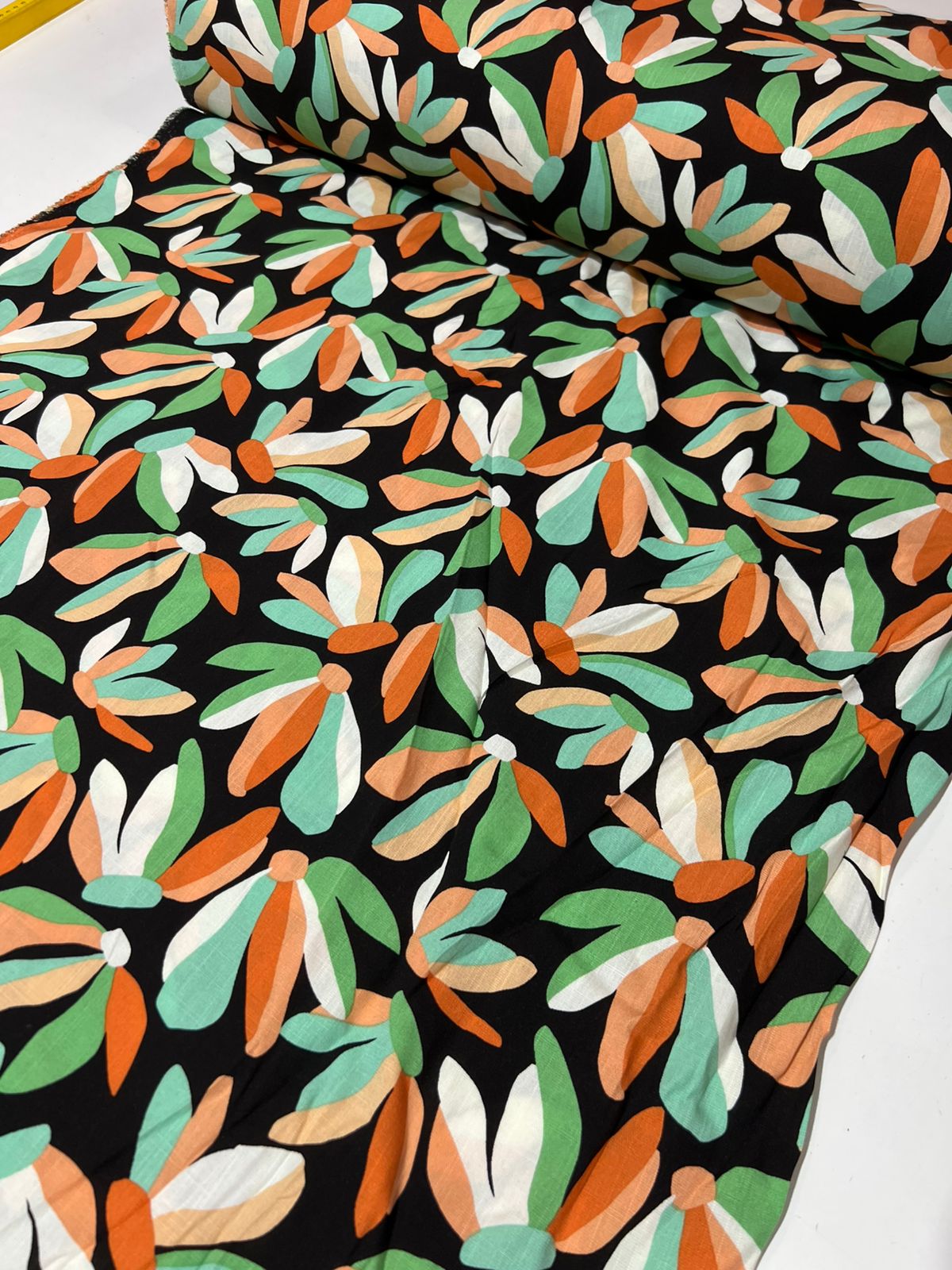 Tecido Viscolinho Estampado 100% Viscose 1,45m largura