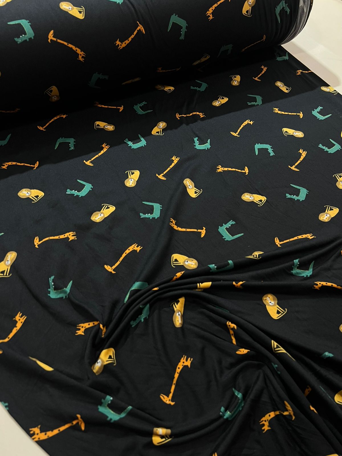 Tecido Malha para pijama estampada Suede Light Ultra Macio 1,60m largura
