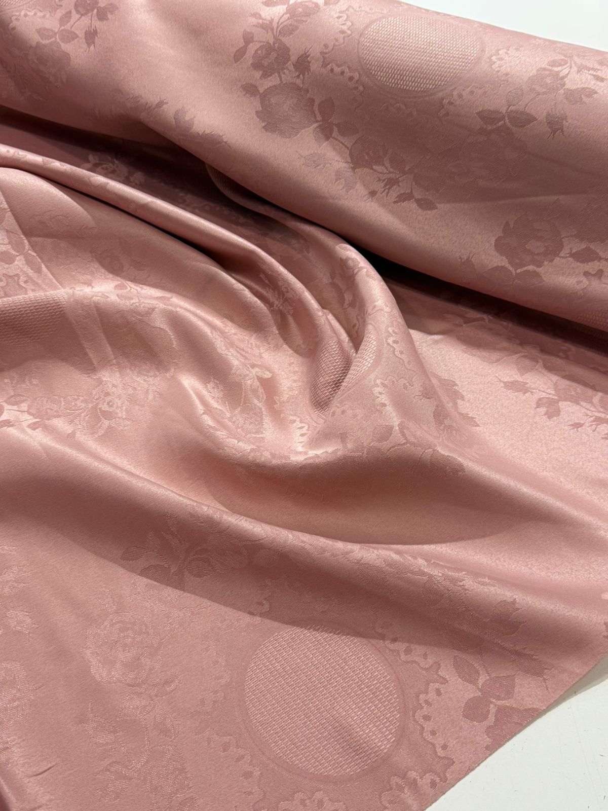 Tecido Jacquard trabalhado 1,50m de Largura