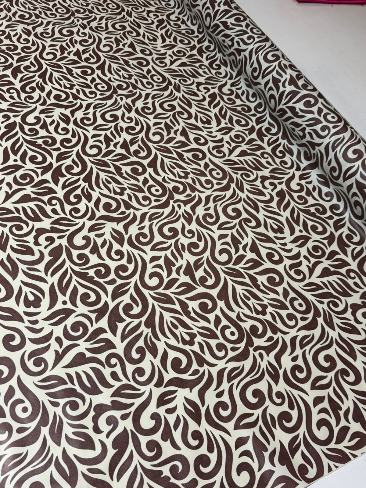 Toalha de Mesa de Plástico Térmica e impermeável 1 metro x 1,40m
