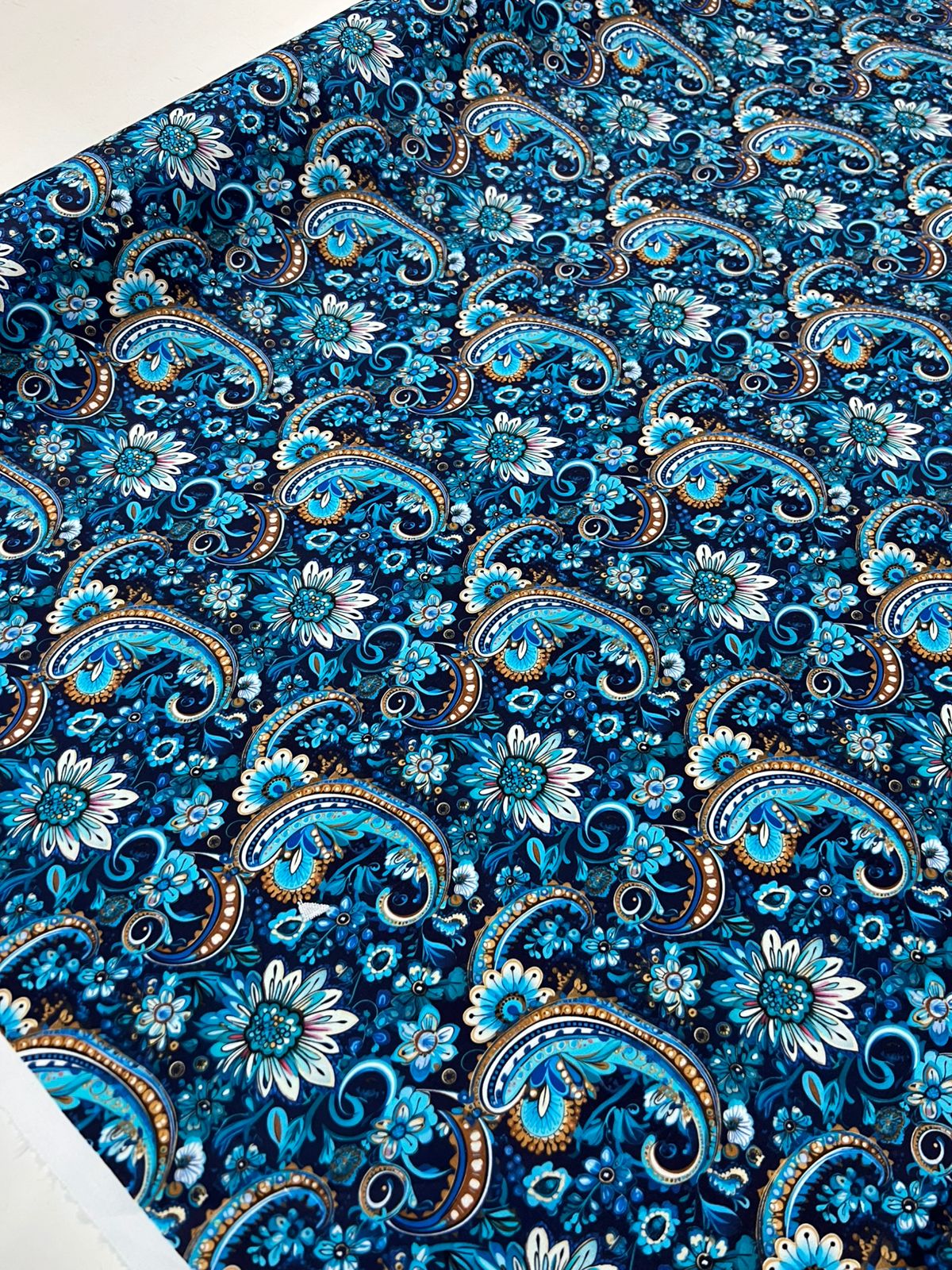 Tecido Tricoline  Estampas Digitais 100% Algodão 50cm x 1,50