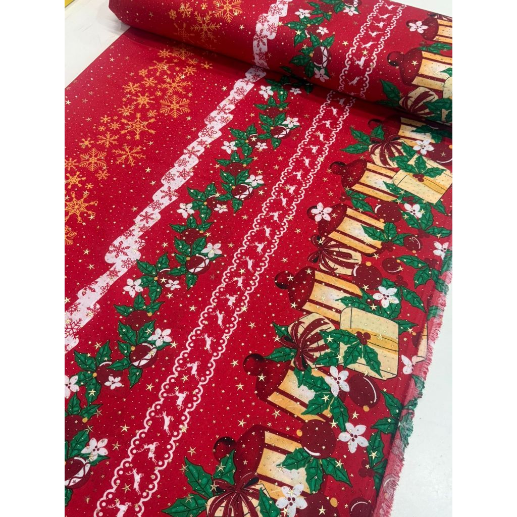 Tecido oxford Natalino com strass 1,50m de largura
