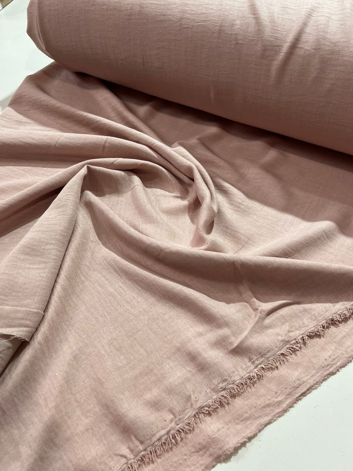 Tecido Crepe Duna twill Air Flow 1,50m largura