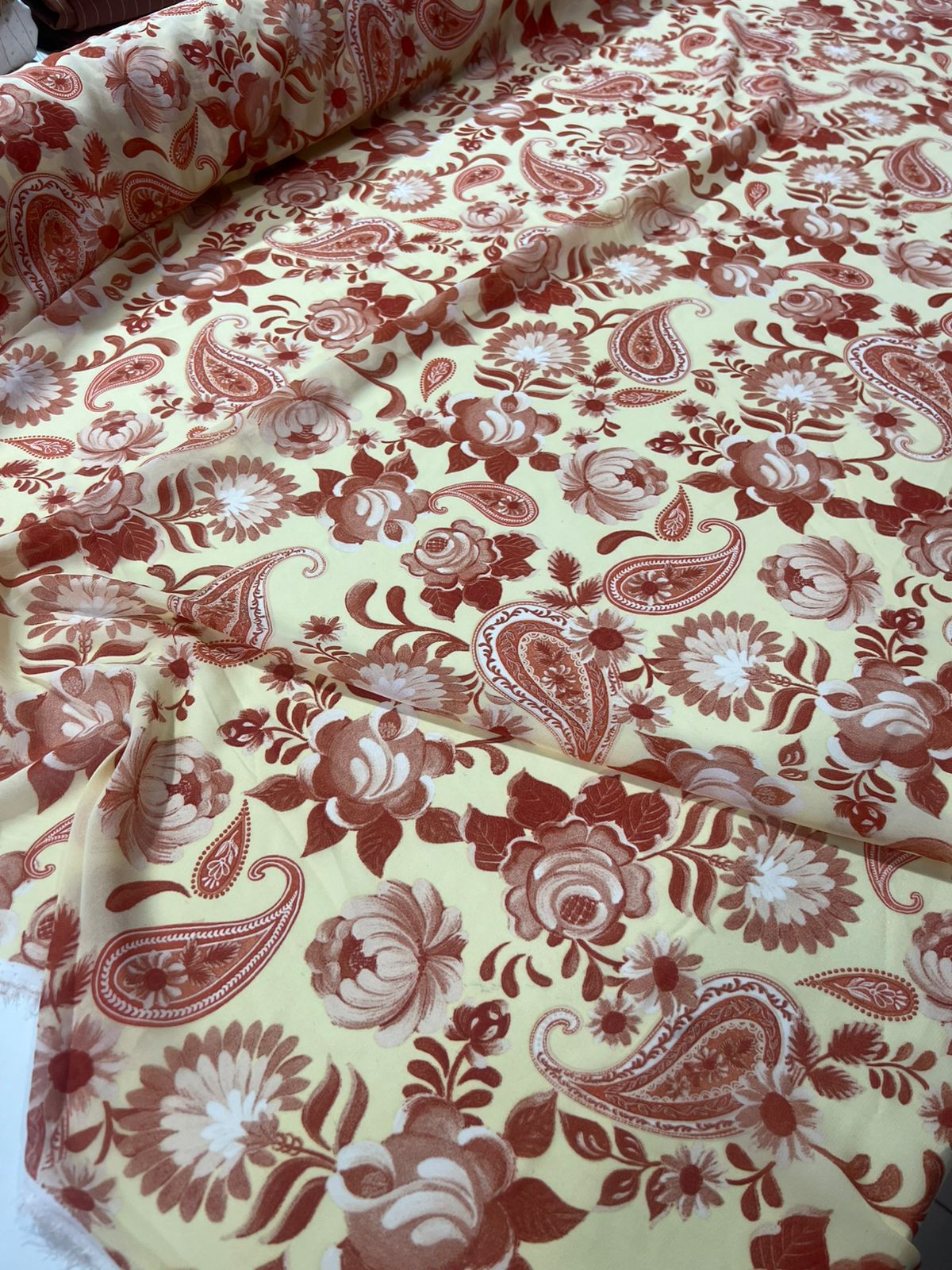 Tecido Crepe Georgette Estampado 1,50m largura