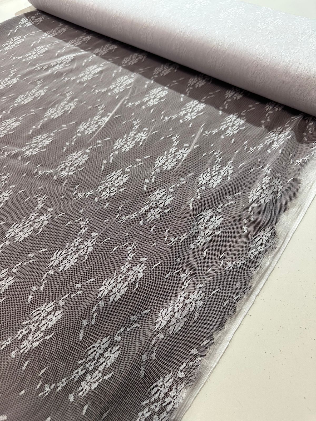 Tecido Tule rendado Jacquard 1,50m largura