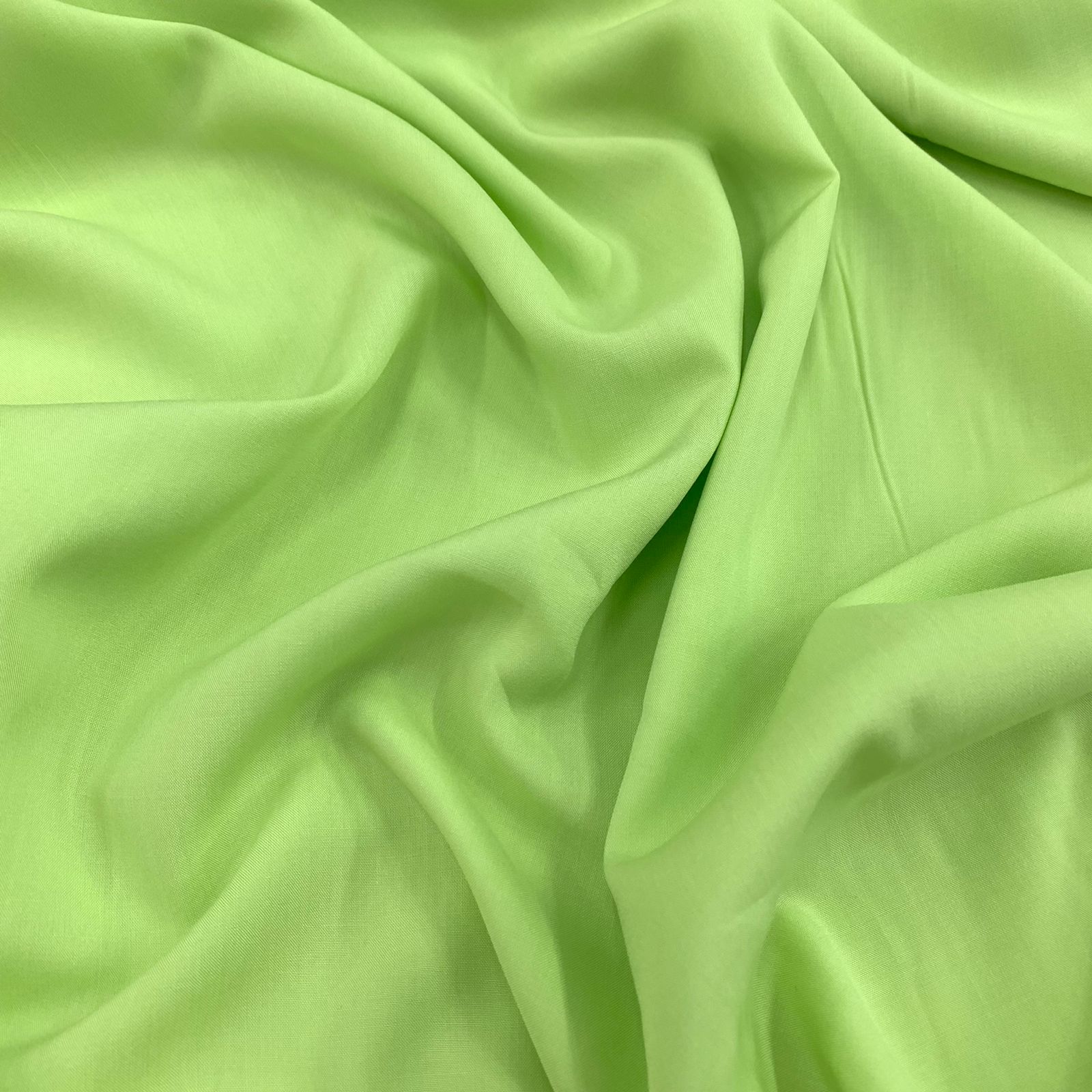 Tecido Viscose lisa 1,46m largura